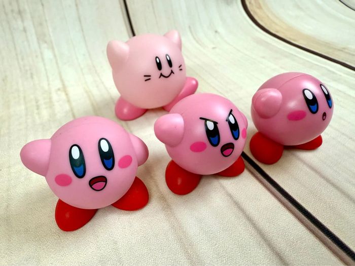 Lot de figurines Nintendo Kirby - import Japon
