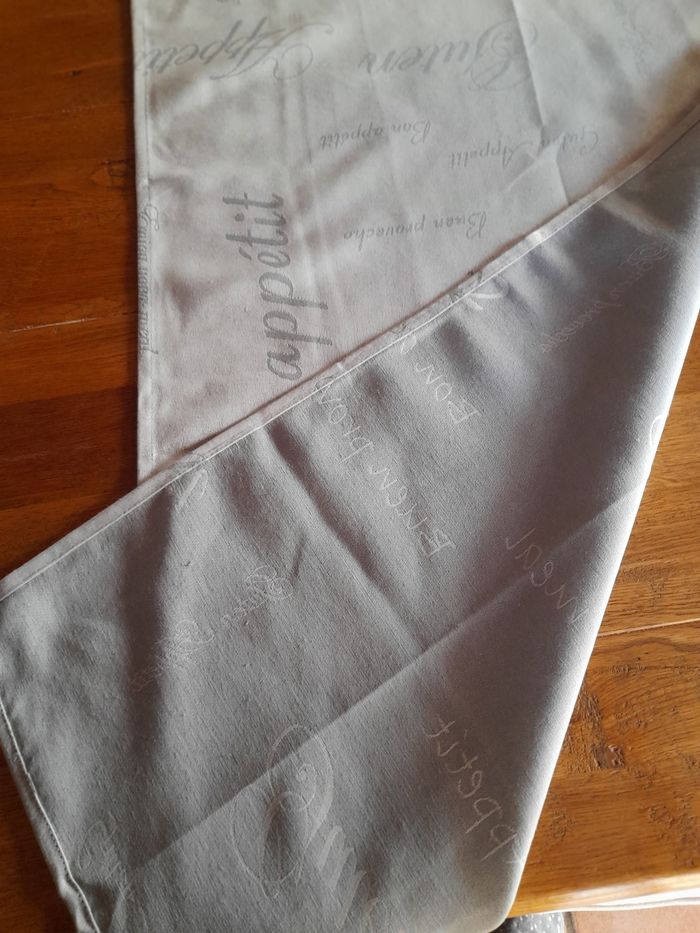 Lot de 2 chemins de table gris jacquard - photo numéro 6