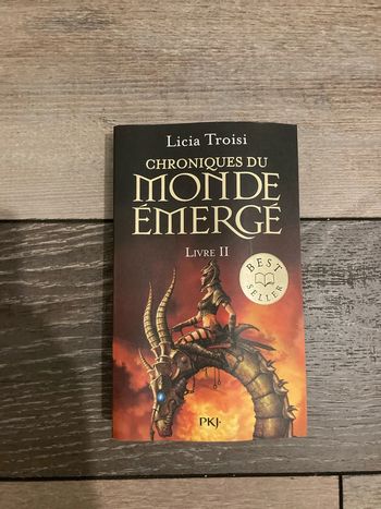 Chroniques du monde émergé
