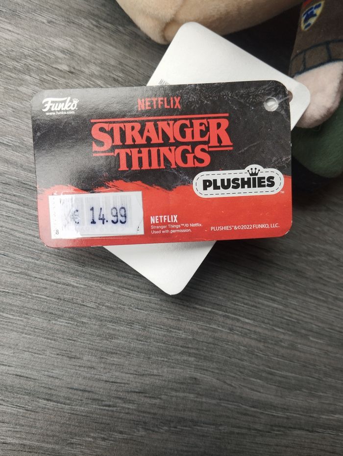 Stranger Things : Funko Peluche Hunter Steve - photo numéro 7