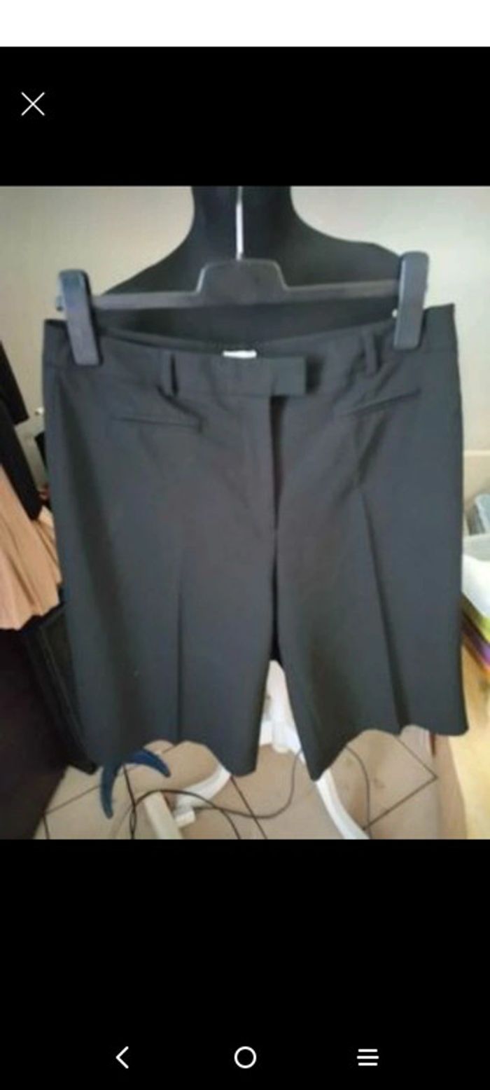 Pantacourt noir redoute neuf jamais porté taille 42 - photo numéro 2