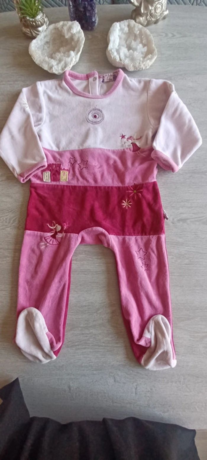 Pyjama velours 1 pièce 23 mois - photo numéro 2
