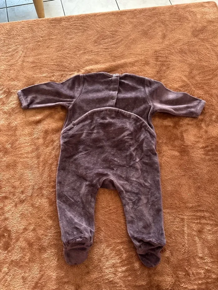 Pyjama - photo numéro 4