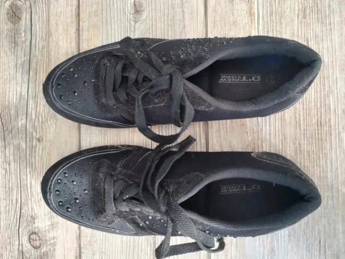 Baskets femme, chaussures noires avec strass pointure )40 - photo numéro 5