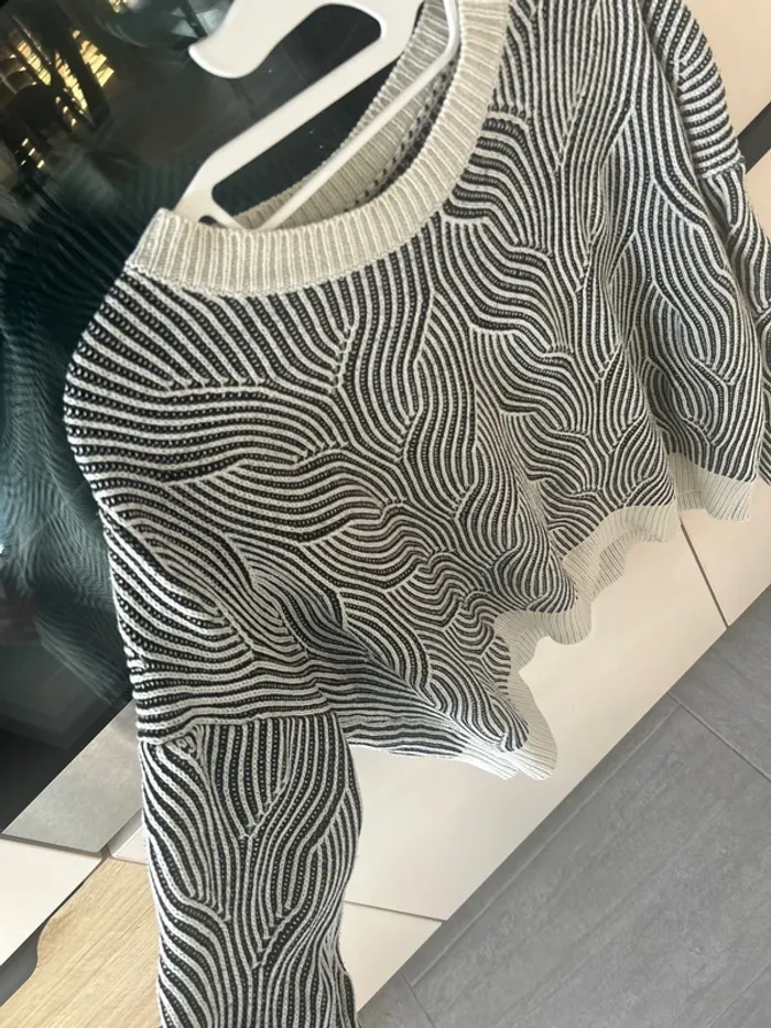 Pull femme - photo numéro 2