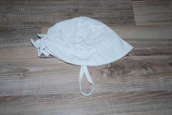 bob chapeau de soleil bébé okaidi taille 45 (6-12 mois) blanc