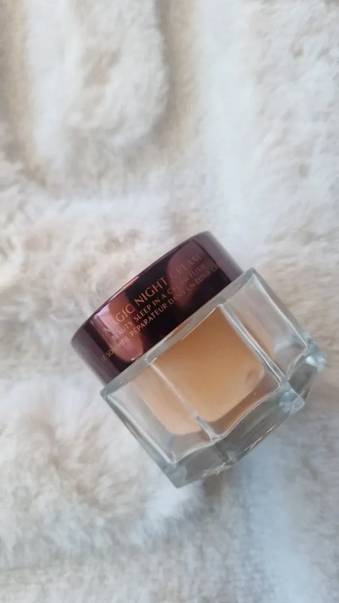Magic Night Cream 
50ml Charlotte Tilbury - photo numéro 2
