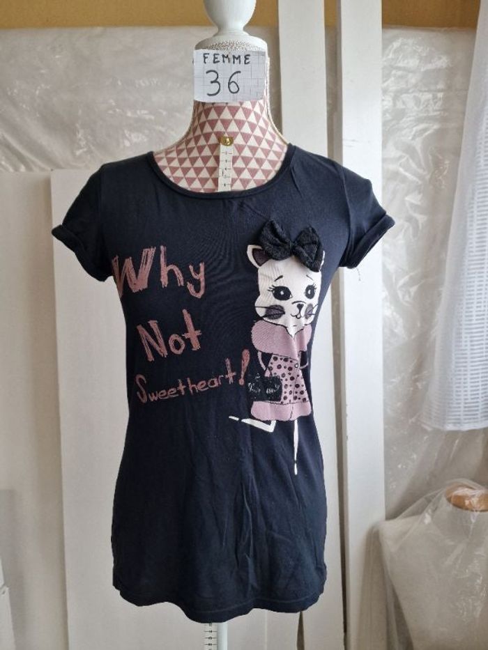 Tee-shirt, noir à inscription rose, en très très bon état, en coton, longueur 62cm, marque Pimkie =4