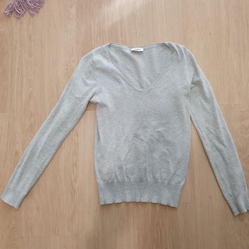 Pull col V taille 36