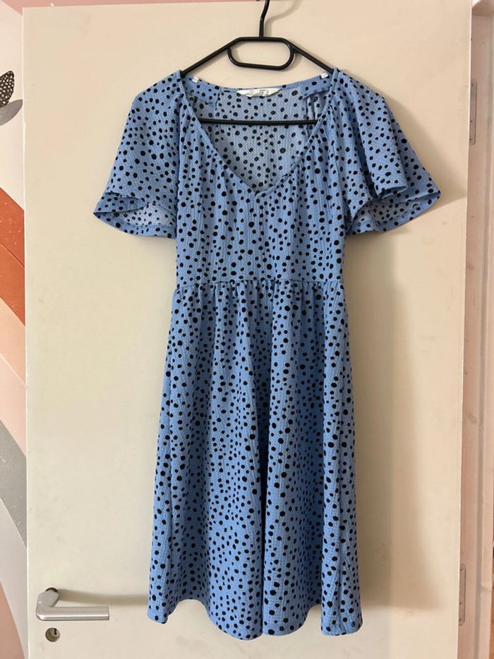 Robe bleue à pois noir taille 32