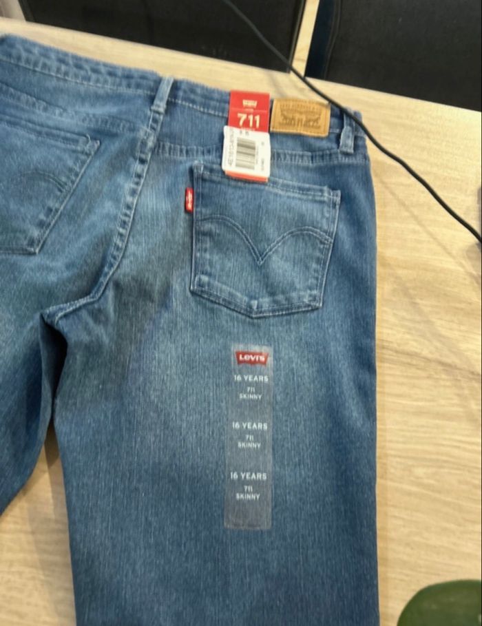 Jean Levi's 711 Skinny / Neuf - photo numéro 3