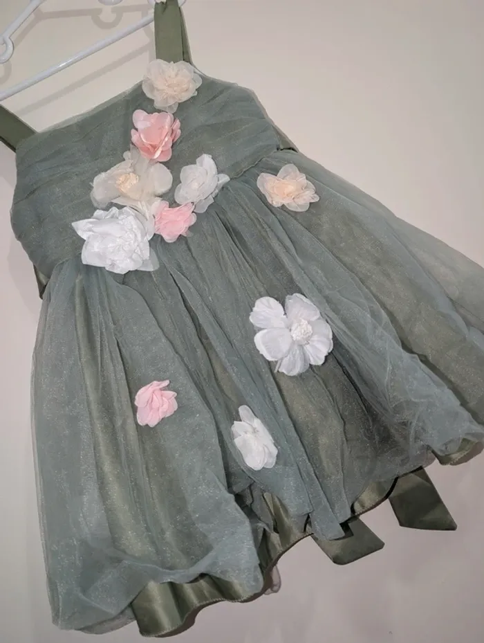 Magnifique robe de cérémonie vert fleurie 18-24 mois - photo numéro 6