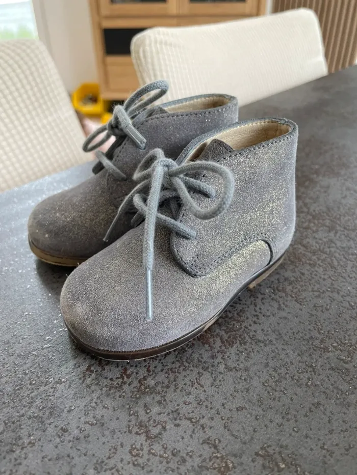 Chaussures grises pailletées - photo numéro 3
