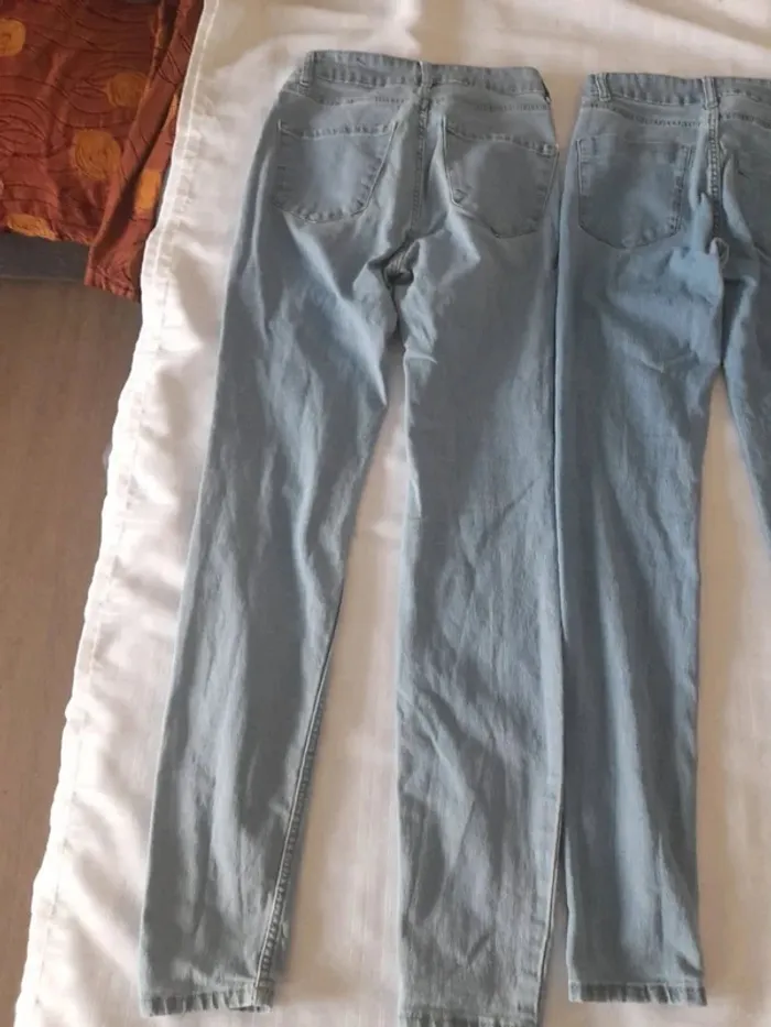 Lot 3 jeans skinny kiabi tbe taille 32 - photo numéro 9