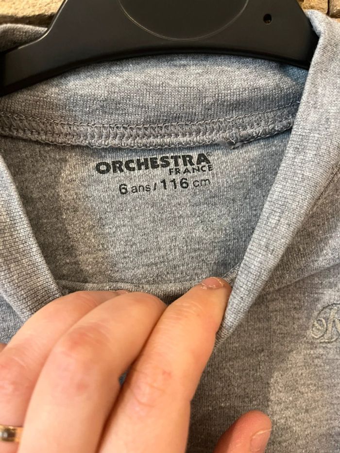 Sous pull 6 ans orchestra parfait état - photo numéro 3