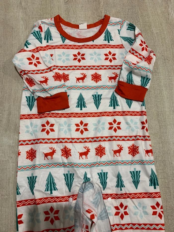 Pyjama de noël 9/12 mois - photo numéro 2