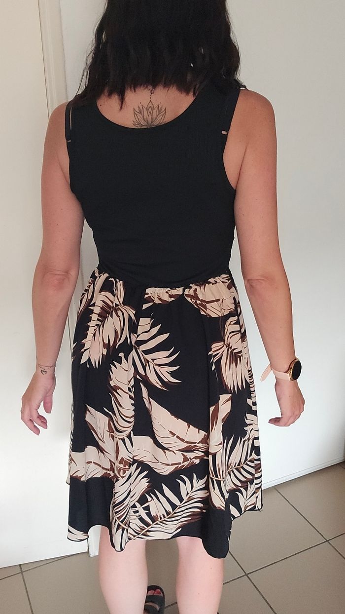 Robe d'été courte taille 36 - photo numéro 5