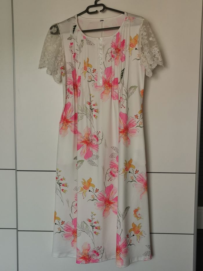 Robe à fleurs