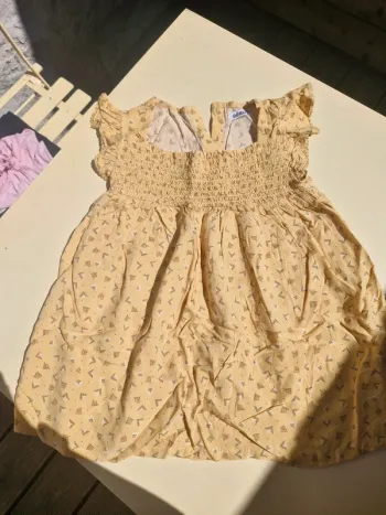 Robe 24 mois