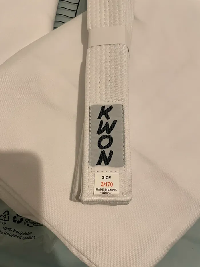 Kimono +ceinture taekwendo taille 3/170 kwon - photo numéro 2