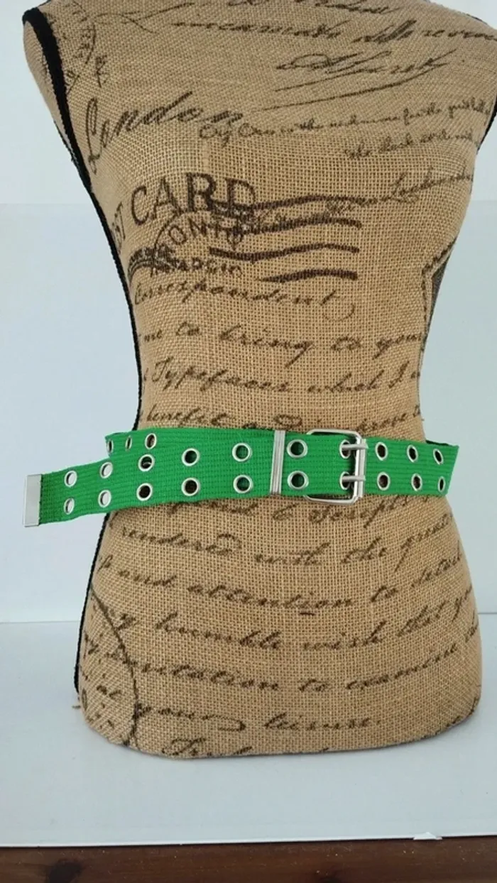superbe Ceinture verte rond argenté 90 cm femme - photo numéro 2