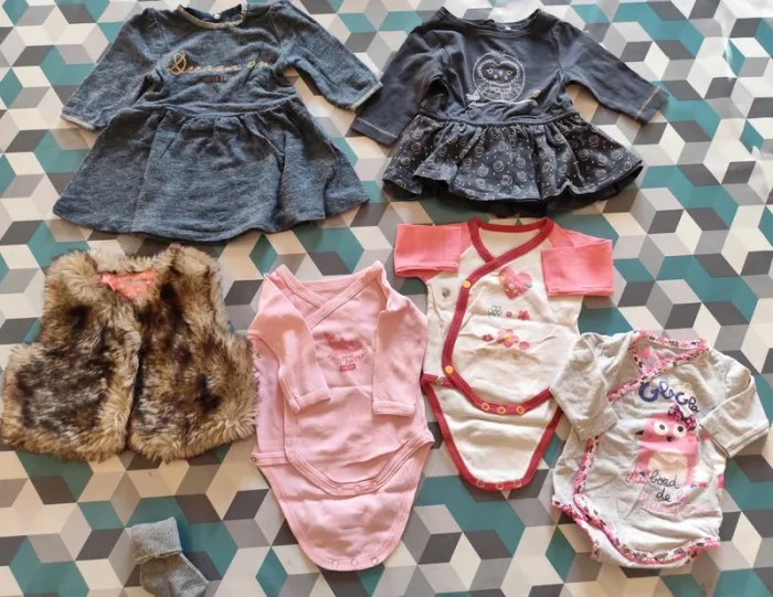 Grand lot 1 mois fille - photo numéro 4