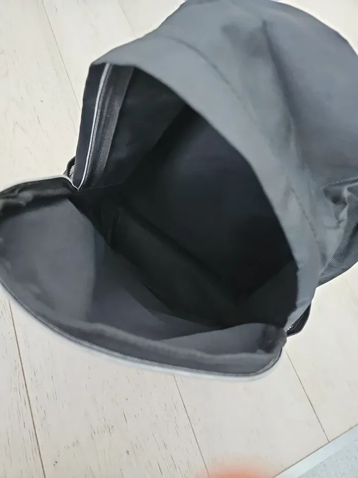 Sac à dos PlayStation neuf - photo numéro 5