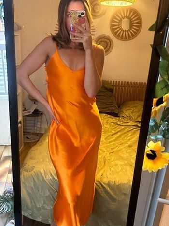 👗 Robe longue satinée orange – Zara – Taille S