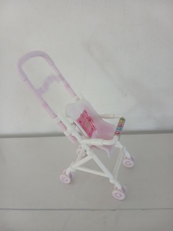 Petite Poussette Canne Rose et Blanche pour Poupée – Marque Simba