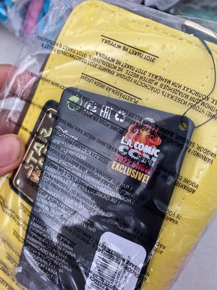 Portefeuille star wars disney comic on 2022 - photo numéro 3