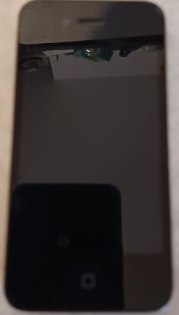 iPhone 4 en excellent état esthétique