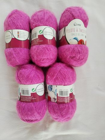 Lot de 5 pelotes de Laine aspect mohair fuchsia