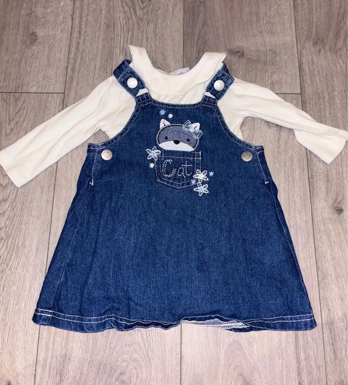 Bébé fille Haut blanc + robe jean 12M - photo numéro 2
