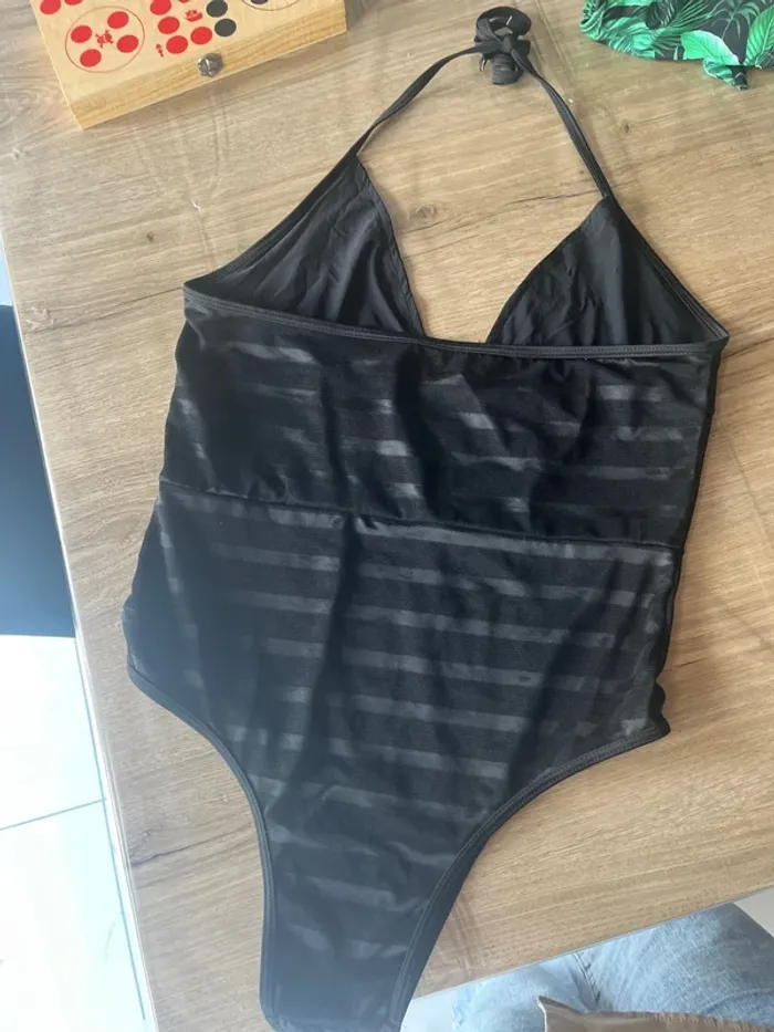 Maillot de bain 1 pièce noir - photo numéro 5