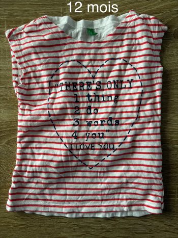 Tee shirt rayé rouge Benetton t.12m