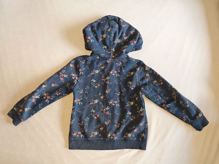 Jolie veste à capuche 6 ans Tape à l'oeil fleurs - photo numéro 2