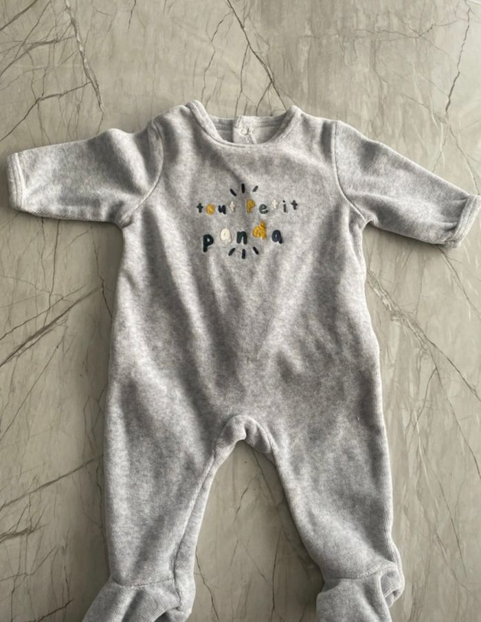 Lot de 11 pyjamas - photo numéro 5