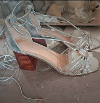 Chaussures argentées à laçage Camaïeu Taille 39 Neuves