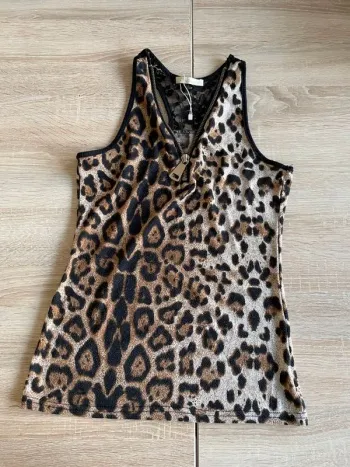 2 T shirt leopard