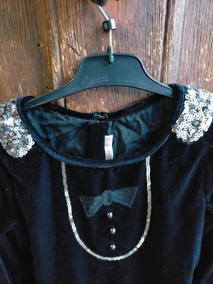 Superbe robe Billieblush 8 ans - photo numéro 3