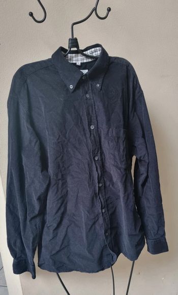 Chemise en velours noir