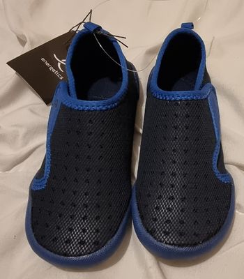 Chaussures de gym enfants. 