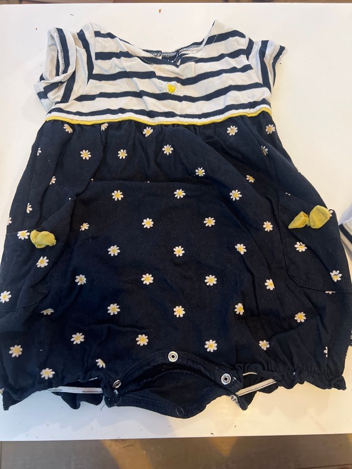 Lot robe bébé 3 mois - photo numéro 3