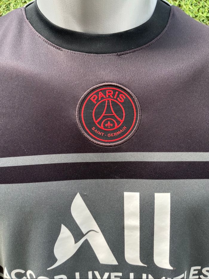 Maillot Neymar PSG - photo numéro 6