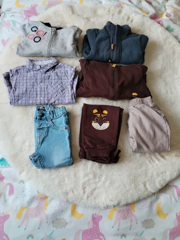Lot vêtements bébé garçon 18 mois