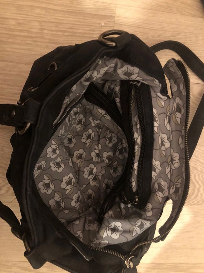 Sac cuir marque fuchsia - photo numéro 3