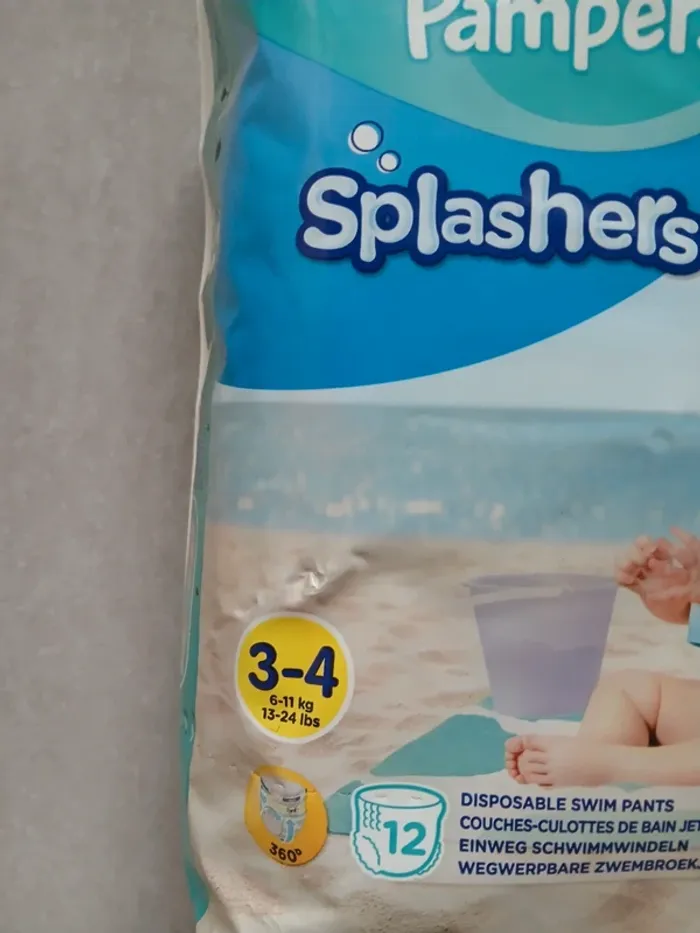 Couche de bain pampers 6/11kgs neuf - photo numéro 2