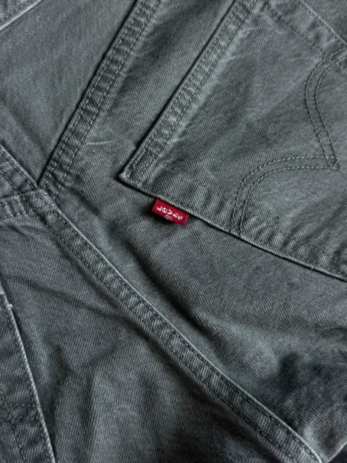 Short en jean gris Levi’s - photo numéro 6