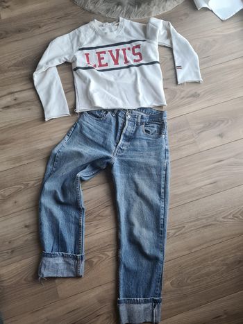 pull levis taille XS se porte court