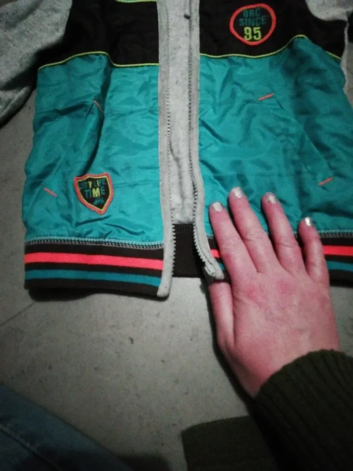Veste - photo numéro 2